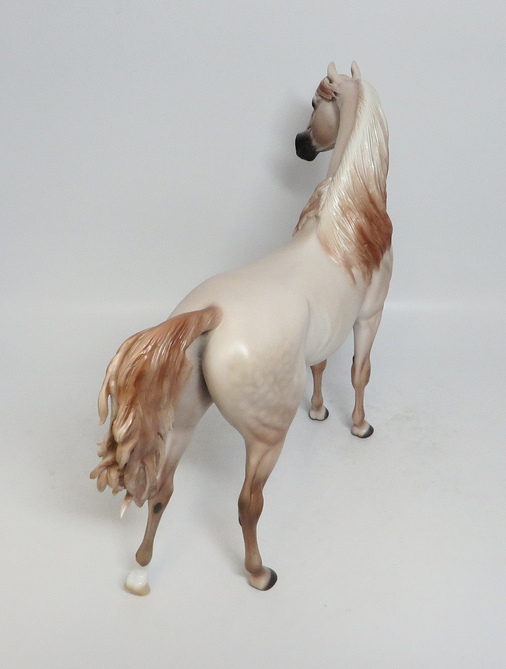 LUCK OF THE DRAW-LE-7 CHESTNUT GOING GREY ARABIAN MODEL HORSE SUPER BOWL SALE 2018