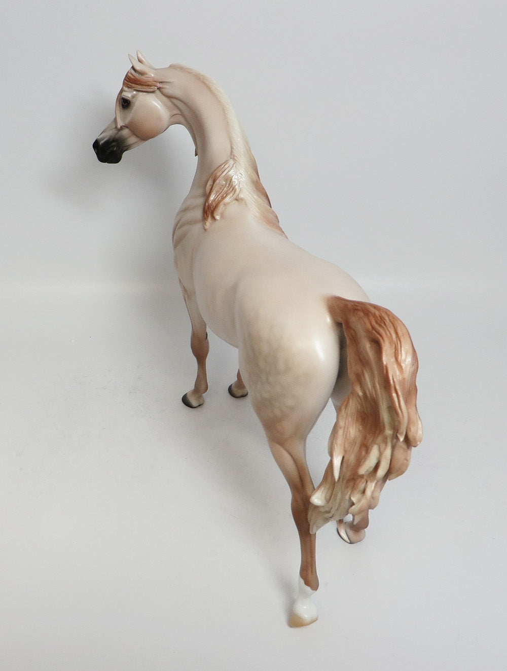 LUCK OF THE DRAW-LE-7 CHESTNUT GOING GREY ARABIAN MODEL HORSE SUPER BOWL SALE 2018