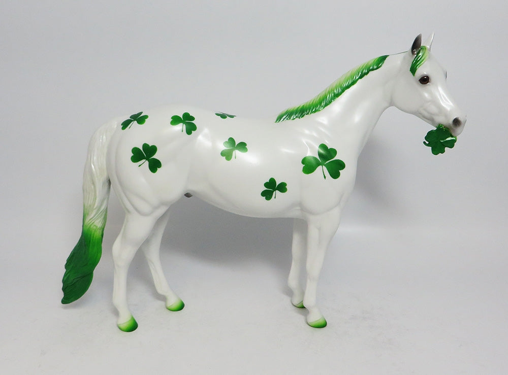 POT OF GOLD-OOAK ST PATRICKS DAY DECORATOR ISH MODEL HORSE