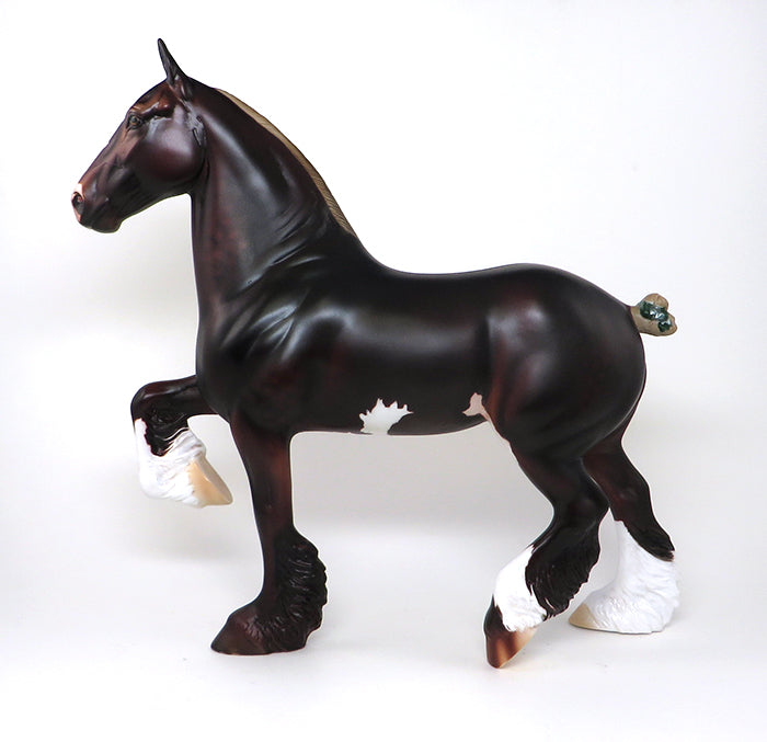 PAINT TROTTING DRAFTER