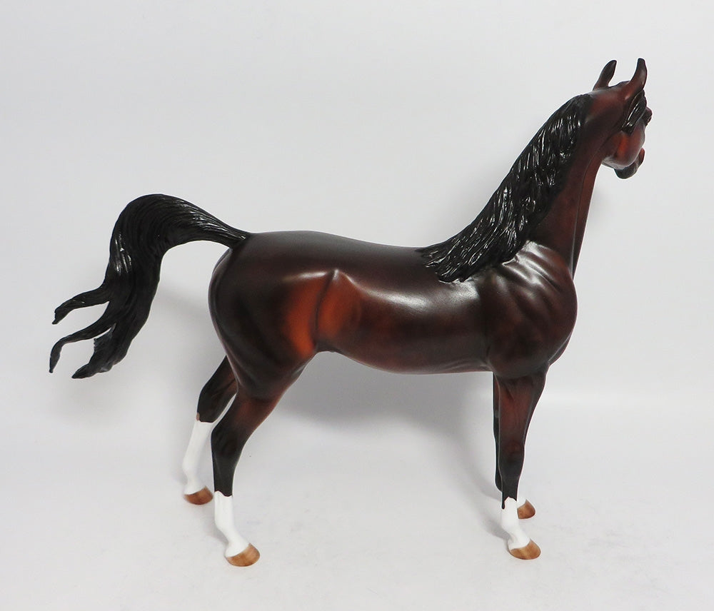 THE QUIET MAN-OOAK BAY ARABIAN MODEL HORSE SUPER BOWL SALE BY CARRIE KELLER 2018