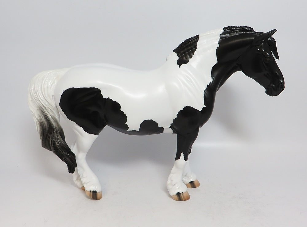 P!NKY-LE-14 BLACK AND WHITE PAINT BUNNY SUPER BOWL SALE 2018