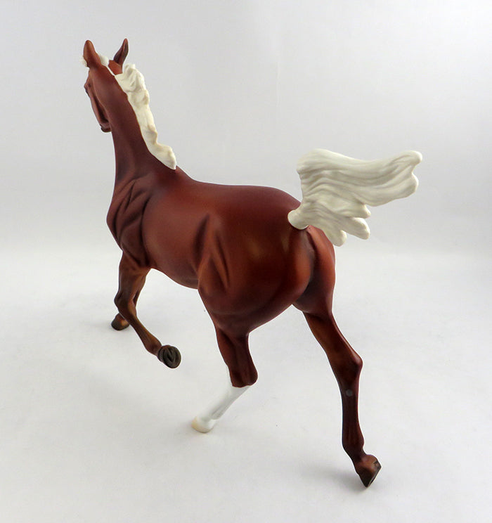 CHESSY-OOAK CHESTNUT ARABIAN YEARLING MODEL HORSE 1/26