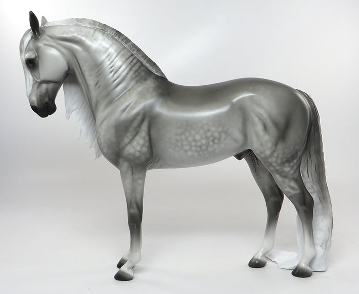 PARRANDO-OOAK FLEABIT DAPPLE GREY LONG MANE AND TAIL ANDALUSIAN MODEL HORSE 8/26
