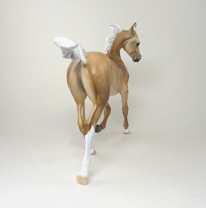 YESTERDAYS NEWS - OOAK DAPPLE PALOMINO MODEL HORSE YEARLING - 11/6