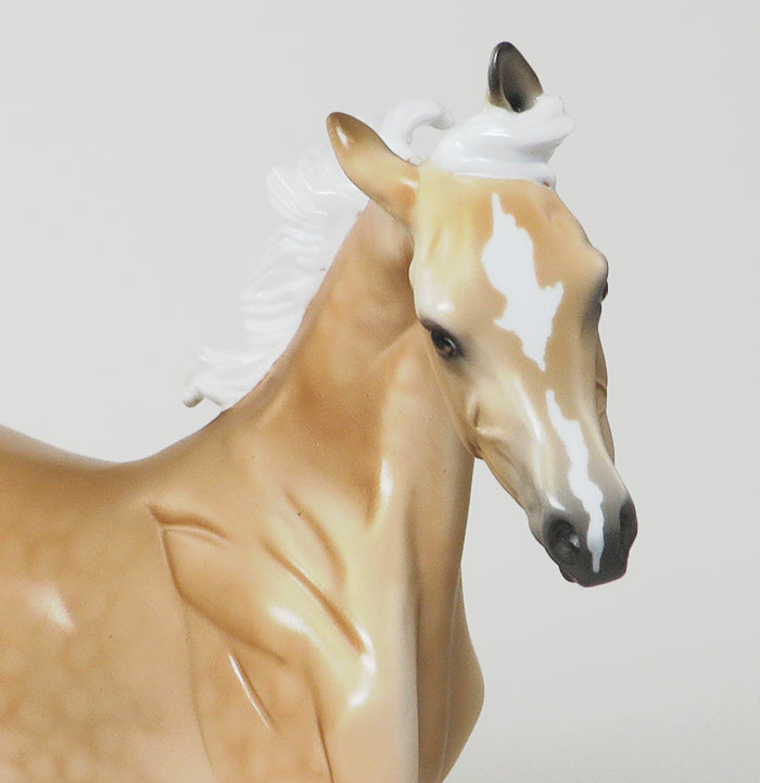 YESTERDAYS NEWS - OOAK DAPPLE PALOMINO MODEL HORSE YEARLING - 11/6