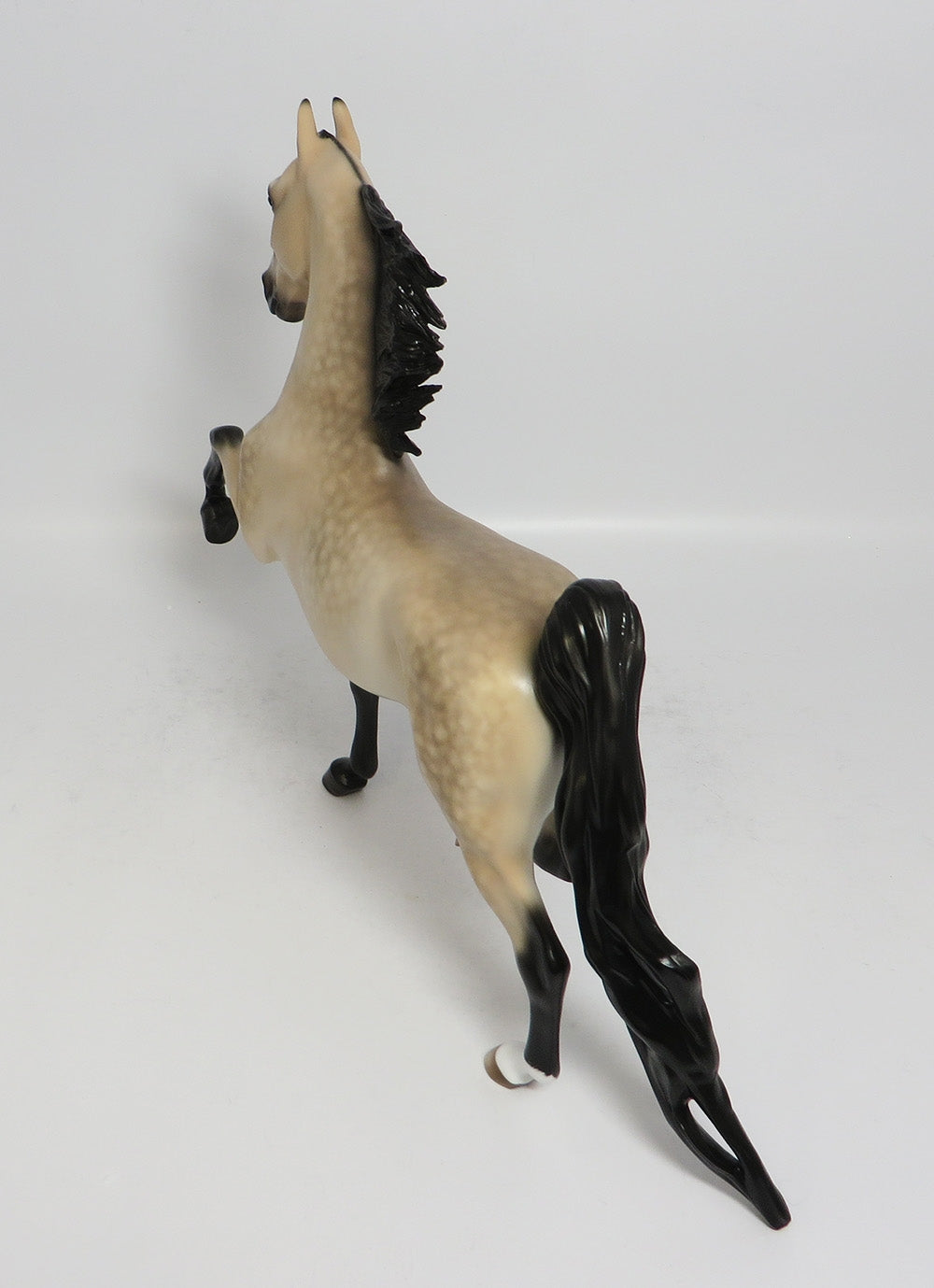 ROYALE WALTZ-OOAK PALE BUCKSKIN SADDLEBRED MODEL HORSE BY SHERYL LEISURE