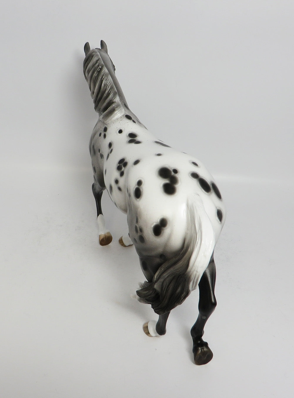 TEXAS JACK-OOAK ROAN APPALOOSA THOROUGHBRED MODEL HORSE BY SHERYL LEISURE