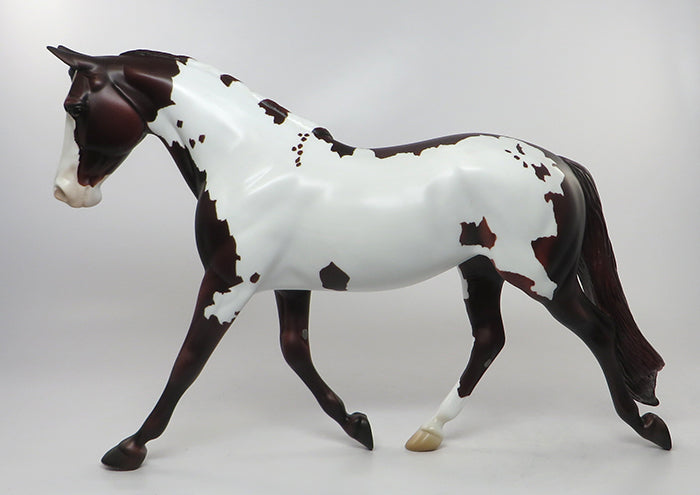 TWISTED STORM-OOAK LIVER CHESTNUT PAINT PALOUSE MODEL HORSE 8/31