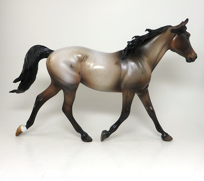bay roan model horse