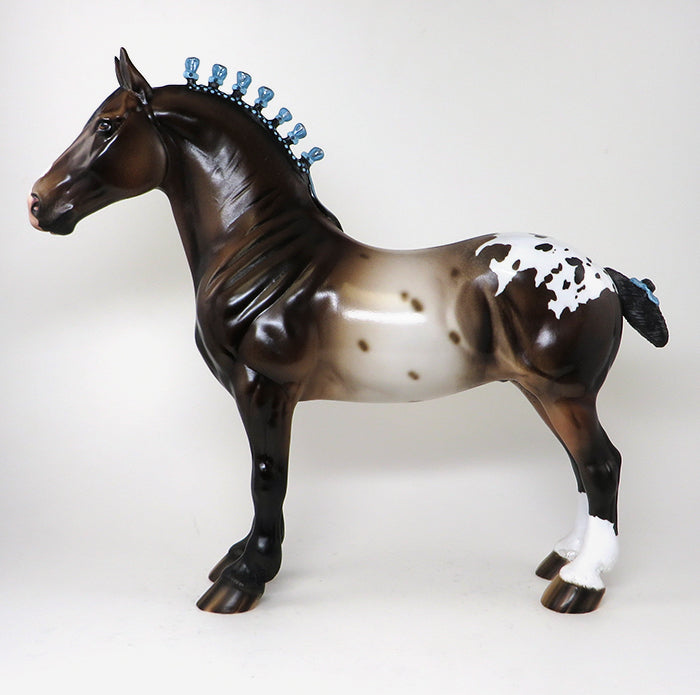 DRAFTER MODEL HORSE
