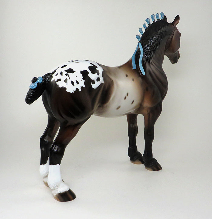 APPALOOSA MODEL HORSE