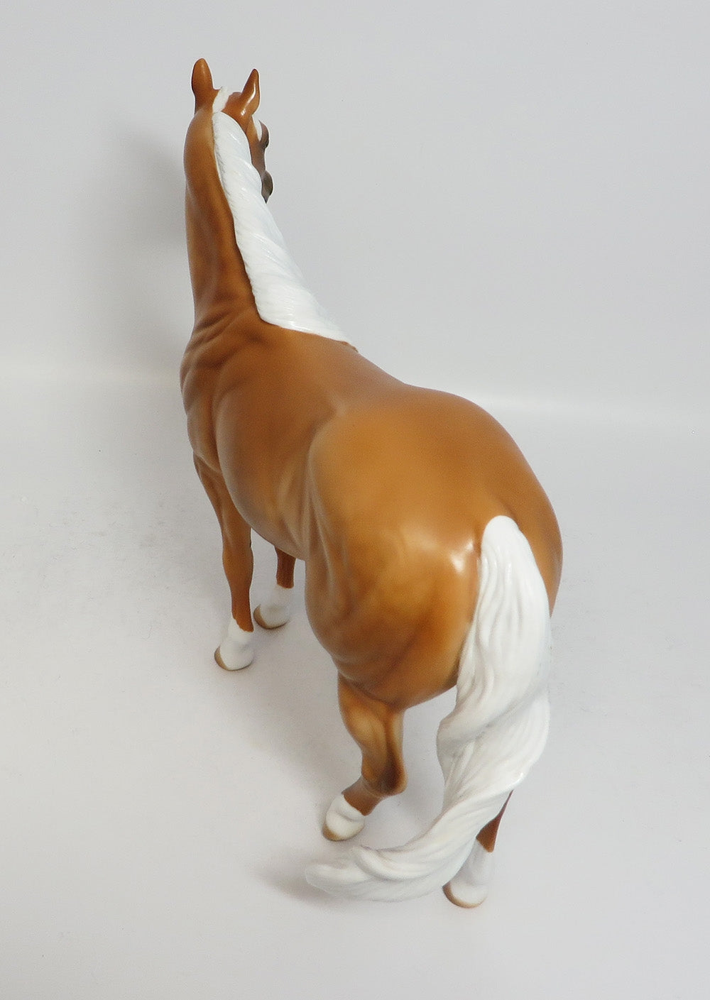 GOING FOR THE GOLD-LE-6 DAPPLE PALOMINO ISH MODEL HORSE SUPER BOWL SALE 2018