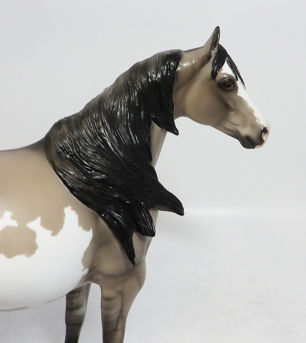 WATER BOY - LE 8 GRULLA PINTO ISH MODEL HORSE SUPER BOWL SALE 2018