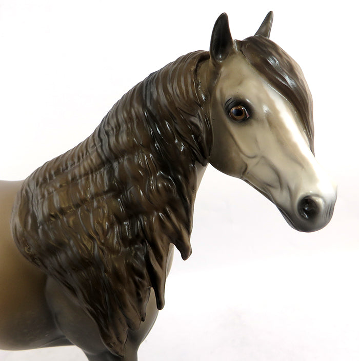SUCH AN EGO-OOAK CHESTNUT GOING GREY ISH MODEL HORSE 1/27