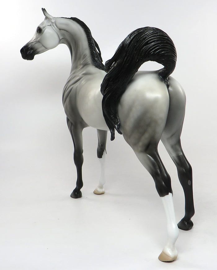 POTION OF WOLFSBANE-OOAK GREY WITH BLACK POINTS ARABIAN MODEL HORSE 9/1