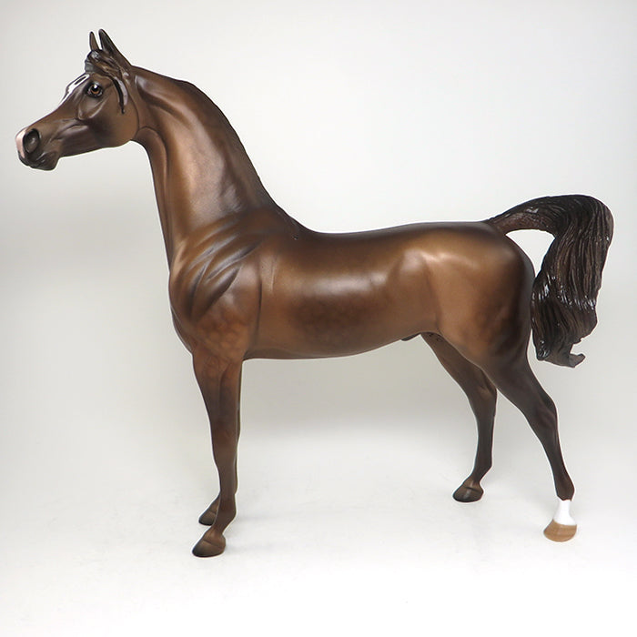 ARABIAN LIMITED EDITION MODEL HORSE