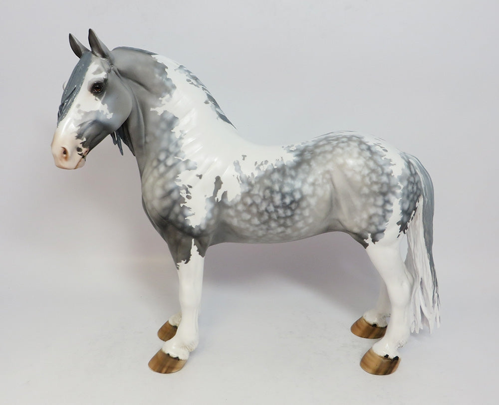 BRUNO - OOAK DAPPLE GREY PINTO STANDING DRAFT MODEL HORSE MW 2018