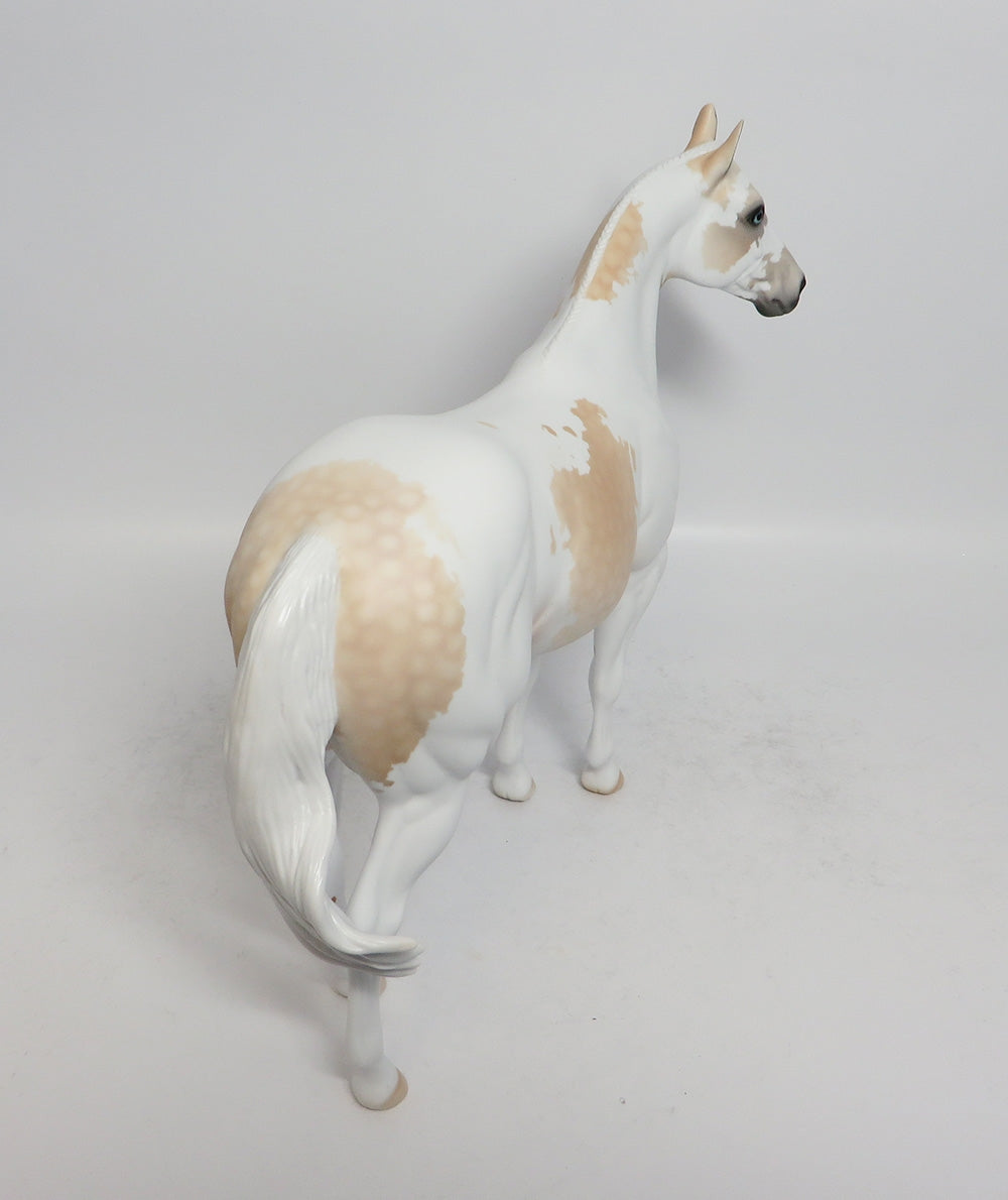 MACUSHA- OOAK DAPPLE PALOMINO PINTO ISH MODEL HORSE BY DAWN QUICK EA 2018
