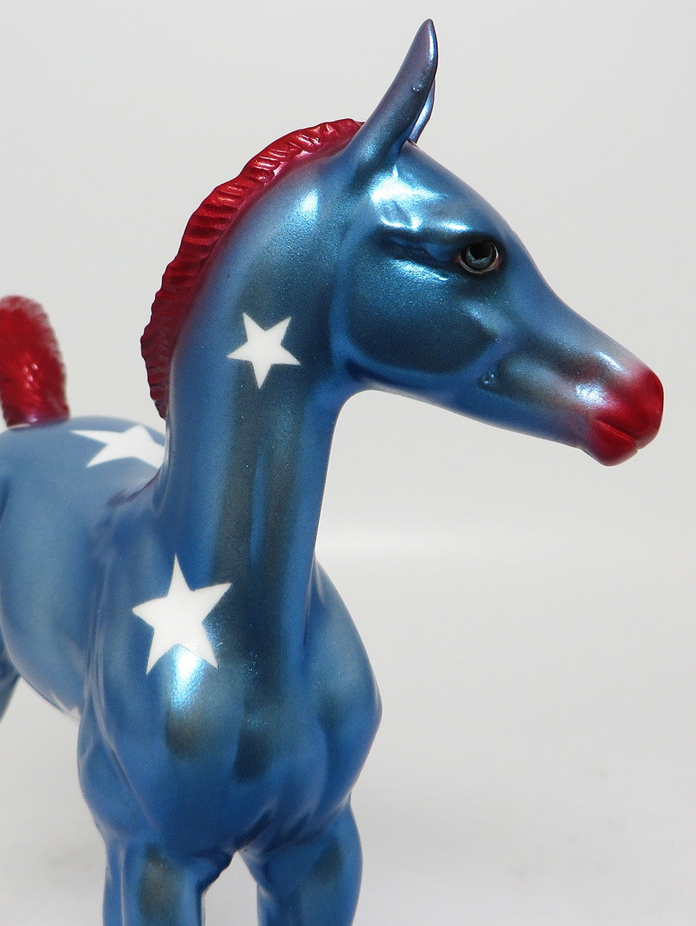 WONDER WOMAN-LE-6 HIGH SHEEN BLUE W/ STARS ARABIAN FOAL MODEL HORSE EQ 2017