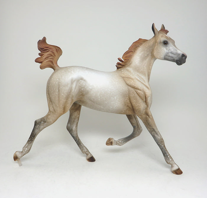 YEARLING MODEL HORSE