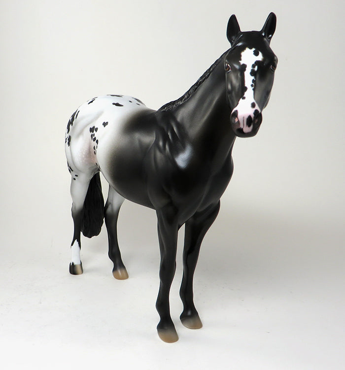 ONE OF A KIND Model Horse