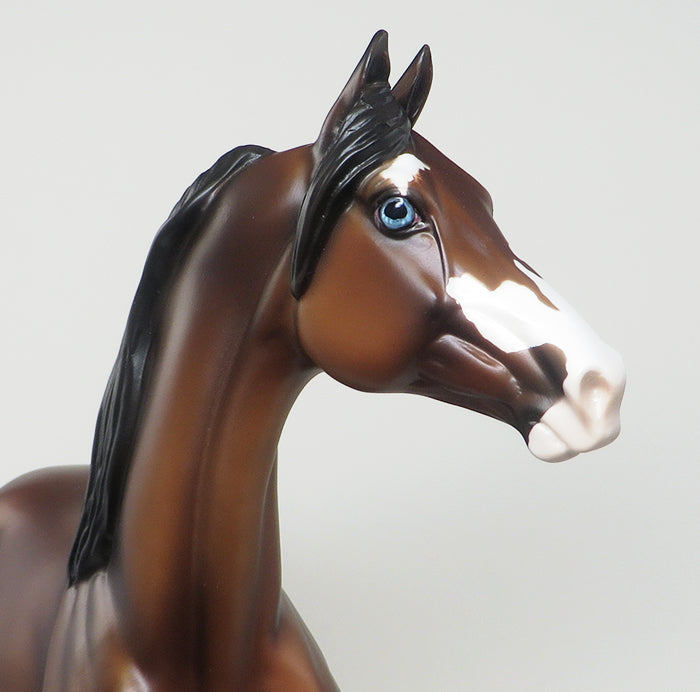 REGAL HEART- OOAK BAY MORGAN MODEL HORSE 3/8