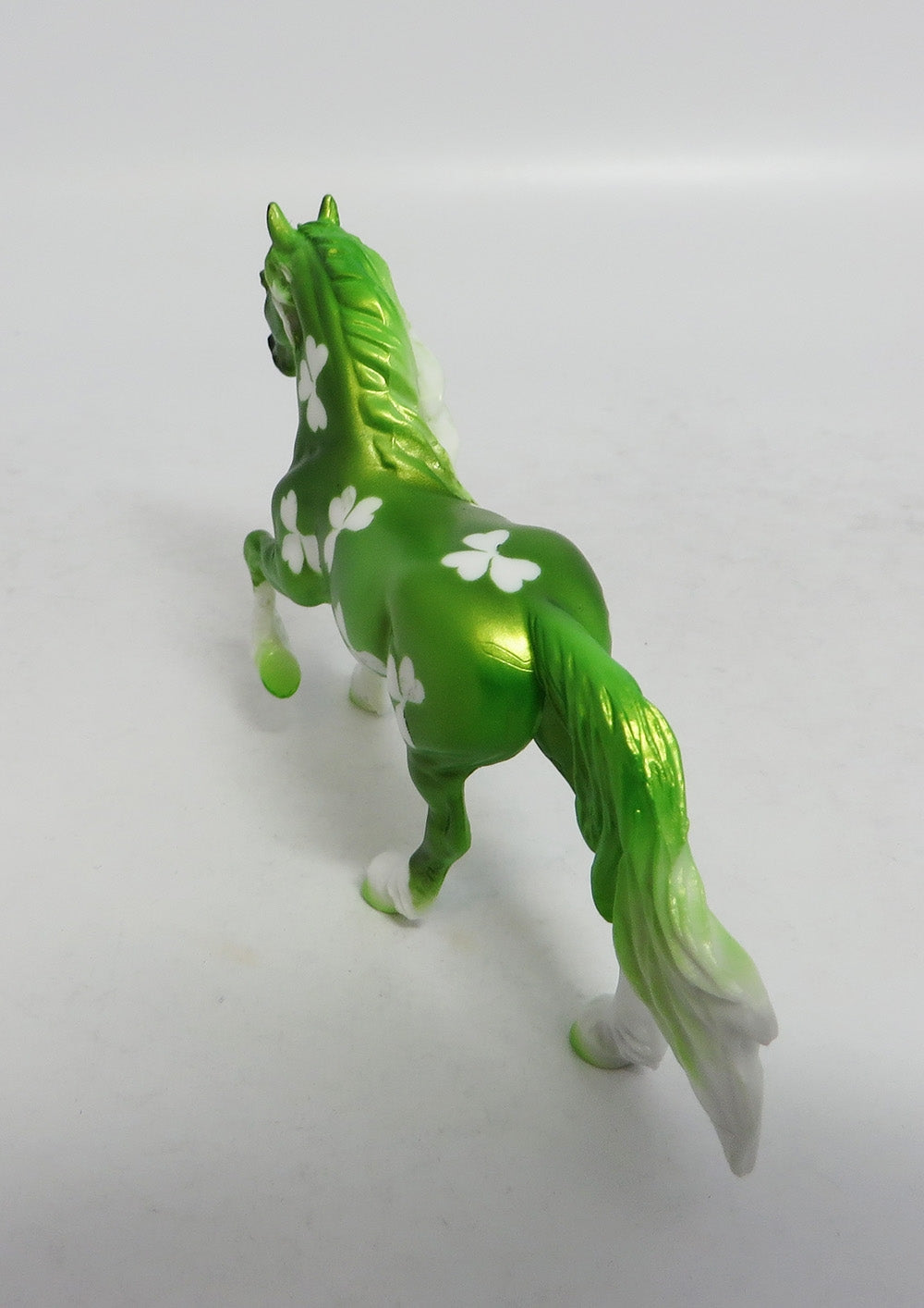 ST. PATRICK-OOAK DECORATOR FRESIAN CHIP 2/20/19