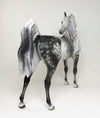 GREY MODEL HORSE 