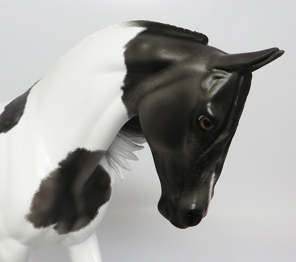 MIRACLE MILE-OOAK ETCHED DAPPLE GREY TOBIANO THOROUGHBRED MODEL HORSE EQ 2017