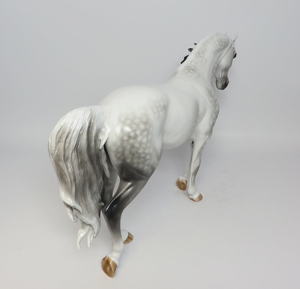 STARLIGHT EXPRESS-OOAK STAR DAPPLE GREY THOROUGHBRED MODEL HORSE 7/25/17