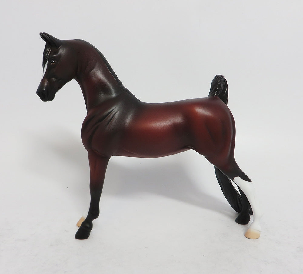 BAE-OOAK BAY SADDLBREAD PEBBLE EQUINW AFFAIRE 2018