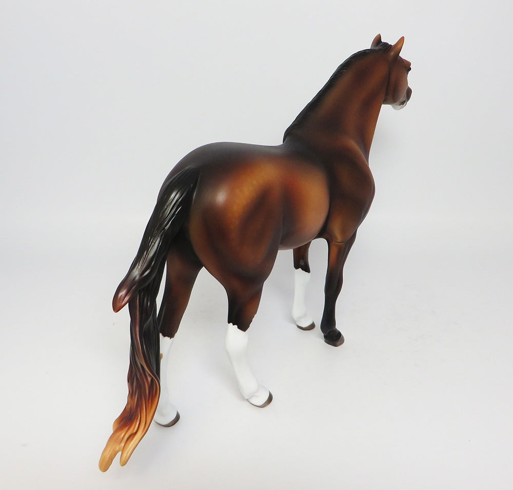 LOTTO-OOAK GOLDEN BAY SPANISH MUSTANG MODEL HORSE 7/24/17