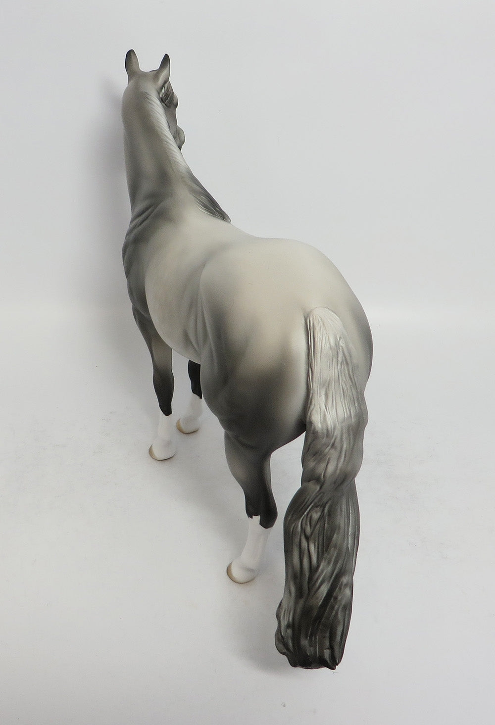 MISTY NIGHT-OOAK GREY ISH MODEL HORSE MIDWEST FAIR 2018