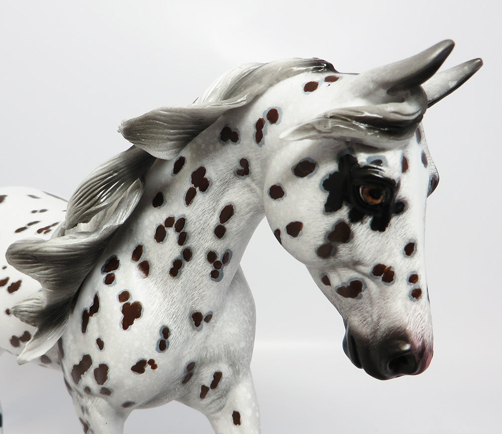 RUNNING ON EMPTY-OOAK LOUD LEOPARD APPALOOSA PALOUSE MODEL HORSE 7/25/17