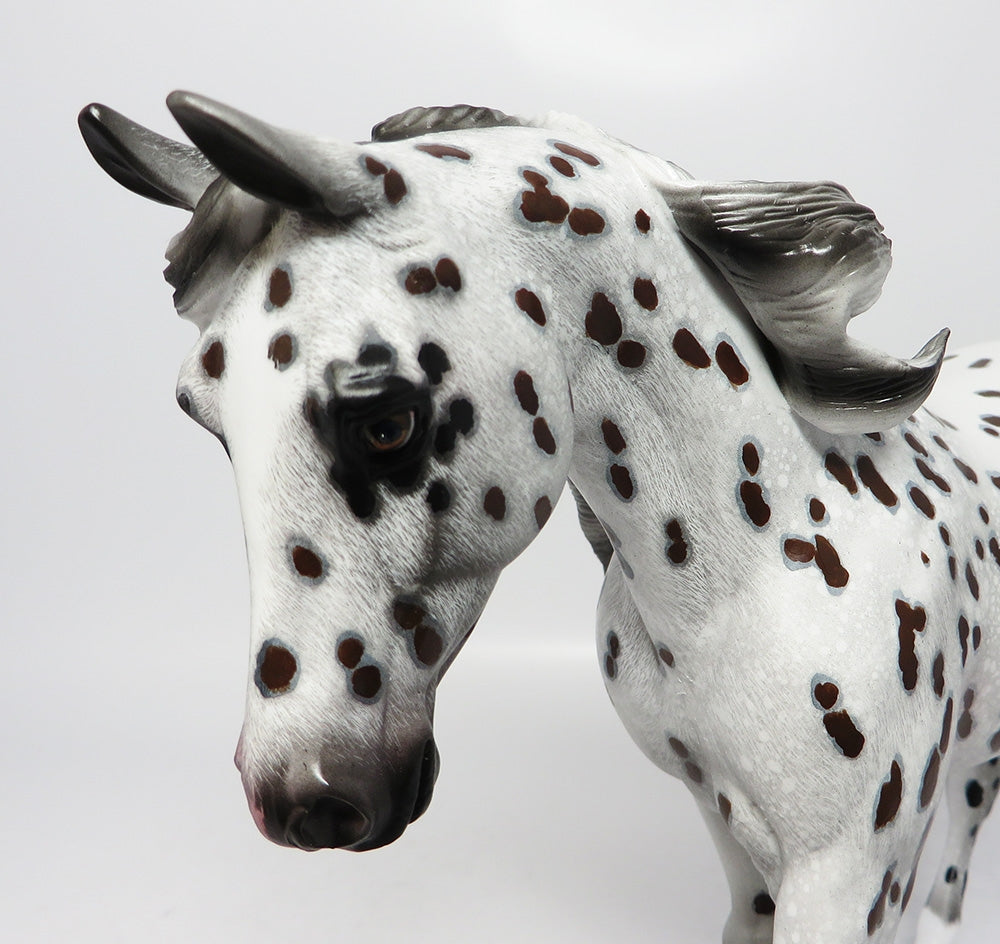RUNNING ON EMPTY-OOAK LOUD LEOPARD APPALOOSA PALOUSE MODEL HORSE 7/25/17