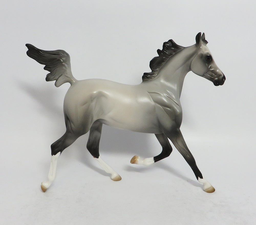 W'KABI-OOAK GREY YEARLING MODEL HORSE MIDWEST FAIR 2018