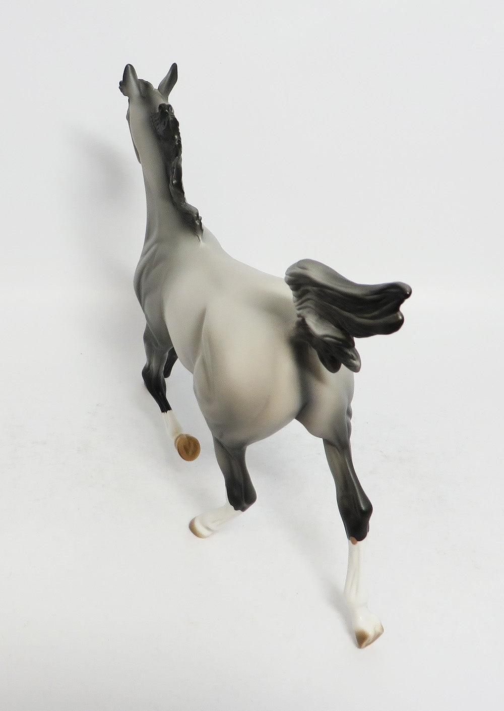 W&#39;KABI-OOAK GREY YEARLING MODEL HORSE MIDWEST FAIR 2018