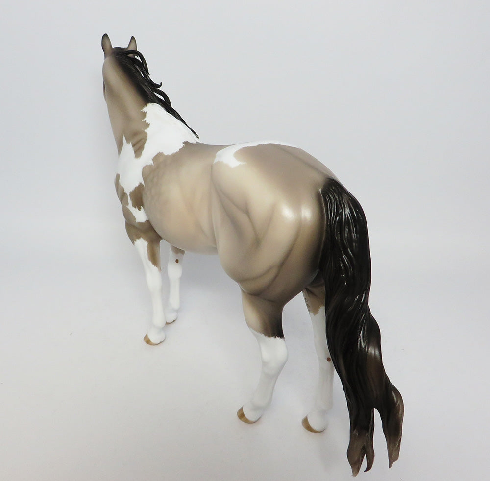 LONESOME DOVE-OOAK DAPPLE GREY ISH MODEL HORSE 7/25/17