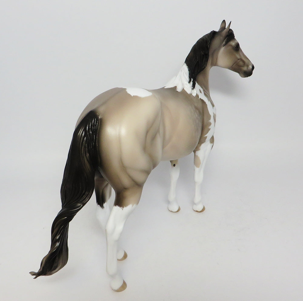 LONESOME DOVE-OOAK DAPPLE GREY ISH MODEL HORSE 7/25/17