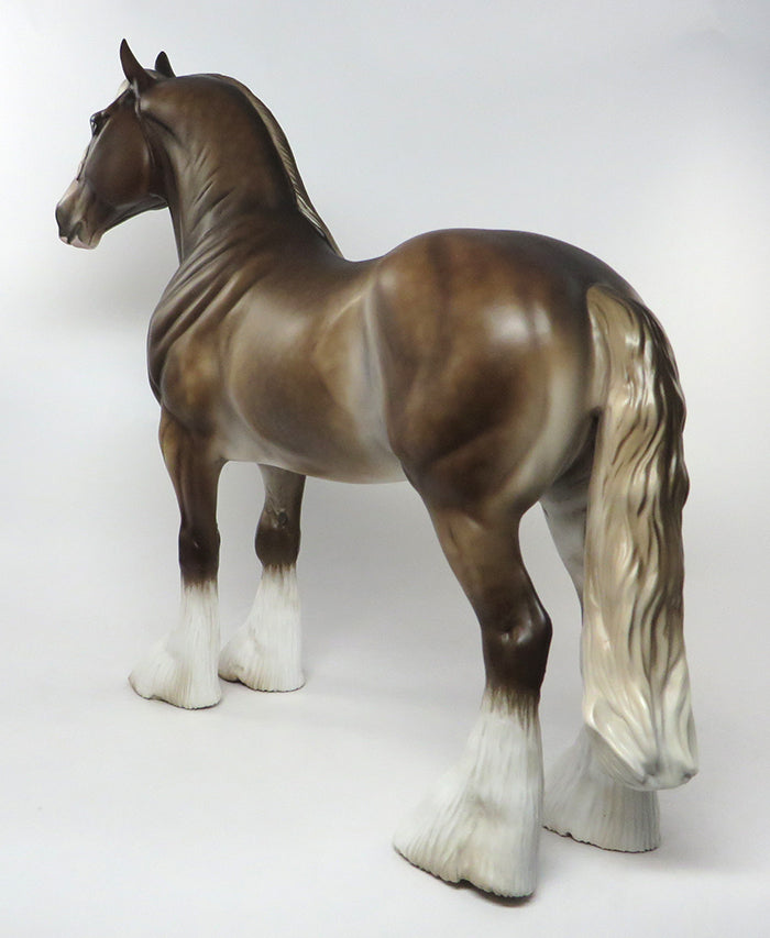 ANDRE THE GIANT-OOAK BLONDE STANDING DRAFTER BY SHERYL LEISURE 9/9