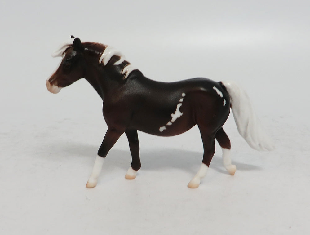 SPUDS-OOAK CHESTNUT PAINT PONY CHIP EA 2018