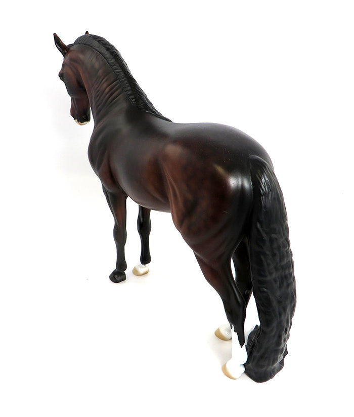 GLOW-OOAK DAPPLE BAY PUDDLE TAIL ANDALUSIAN MODELHORSE BY DAWN QUICK 2/8