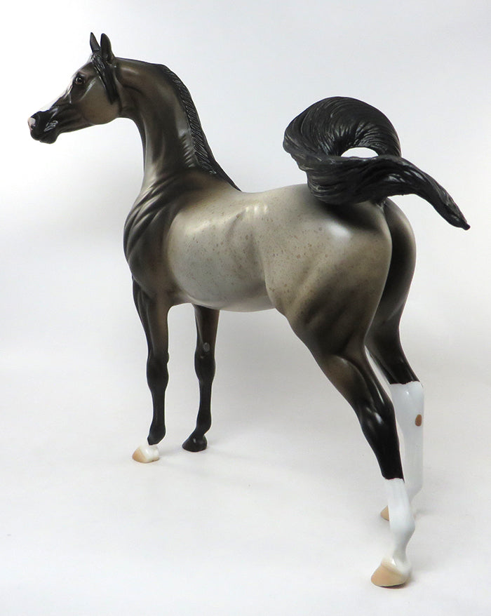 DILLINGER-OOAK BAY ROAN  ARABIAN MODEL HORSE 9/12