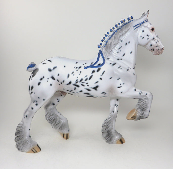 one of a kind trotting drafter 