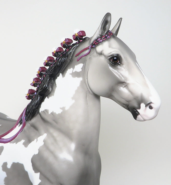 SHOT ME DOWN - OOAK GULLA PINTO TROTTING DRAFTER MODEL HORSE - 3/14