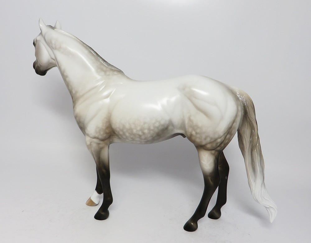 WHISPER-OOAK STAR DAPPLE GREY ISH MODEL BY SHERYL LEISURE 7/31/17