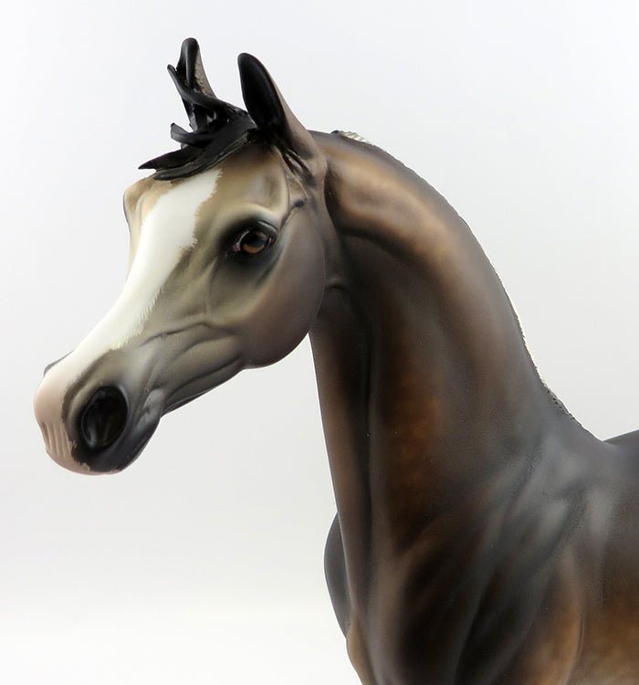 THE CHOCOLATIER-OOAK DAPPLE CHOCOLATE BAY GOING GREY ARABIAN MODEL HORSE BY SHERYL LEISURE 3/3