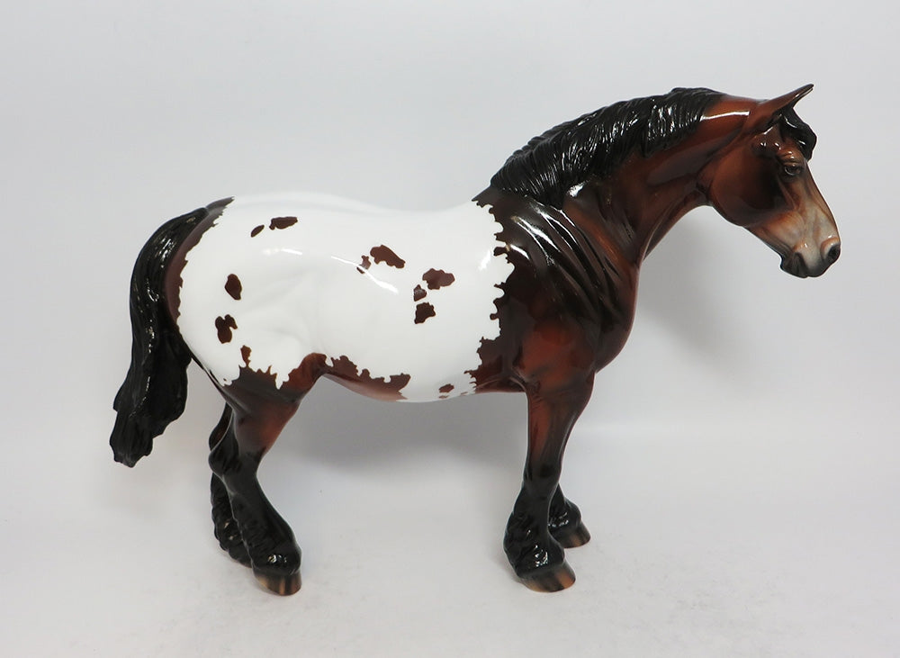 ROBIN - LE14 BAY APPALOOSA BUNNY HEAVY DRAFTER MODEL HORSE MW2018
