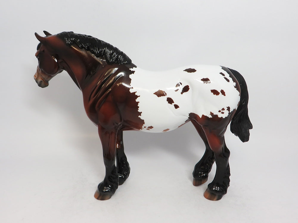 ROBIN - LE14 BAY APPALOOSA BUNNY HEAVY DRAFTER MODEL HORSE MW2018